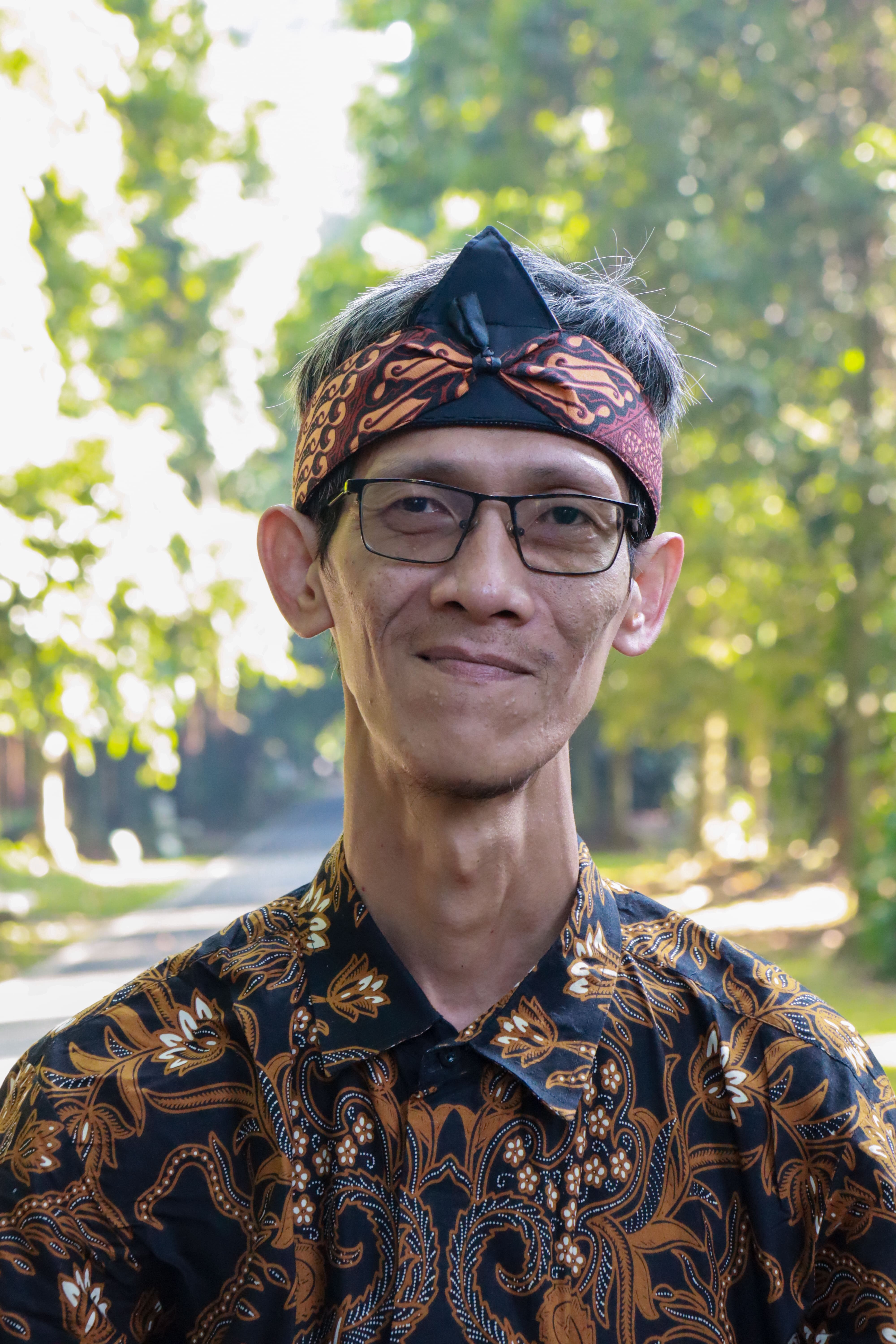 Zaldy Rusli, M.Farm.
