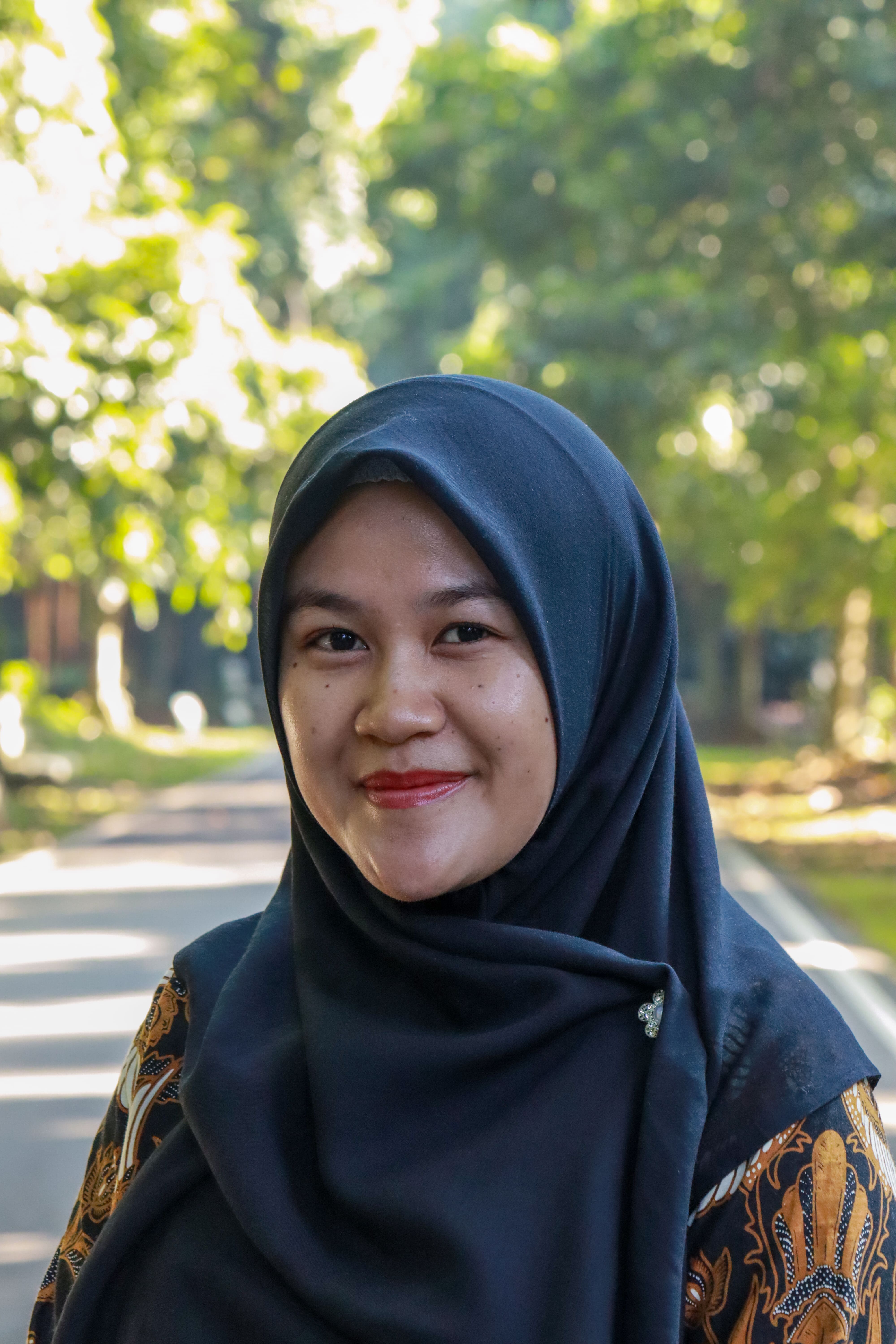 Ema Hermawati, M.Farm.